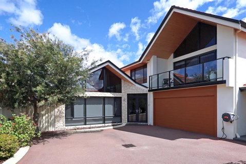 Swanriver Applecross Shortstays - Accommodation Broome 0