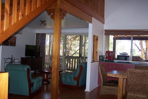 Tall Timbers At Youngs - Accommodation Broome 2