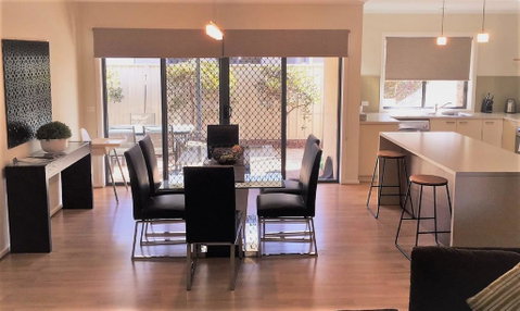 Tempo Place - Mulwala - Accommodation Broome 1