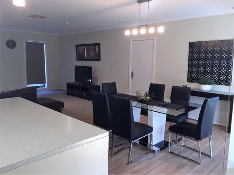 Tempo Place - Mulwala - Accommodation Broome 3