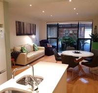 The Artisan - 3BR House In The City - Accommodation Broome