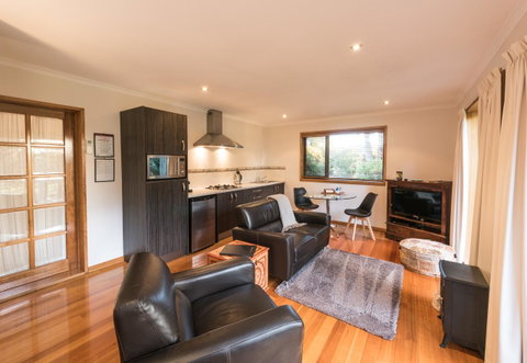 Parnella Kettering - Accommodation Broome 2