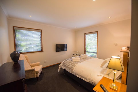 Parnella Kettering - Accommodation Broome 14