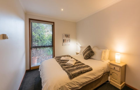 Parnella Kettering - Accommodation Broome 17