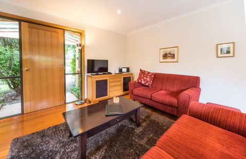 Parnella Kettering - Accommodation Broome 12