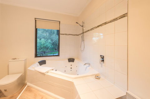 Parnella Kettering - Accommodation Broome 16