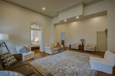Roxburgh House Apartments - Accommodation Broome 14
