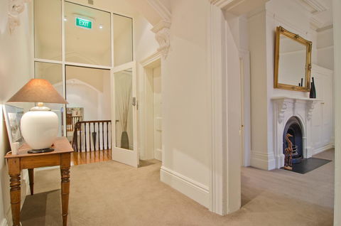 Roxburgh House Apartments - Accommodation Broome 29