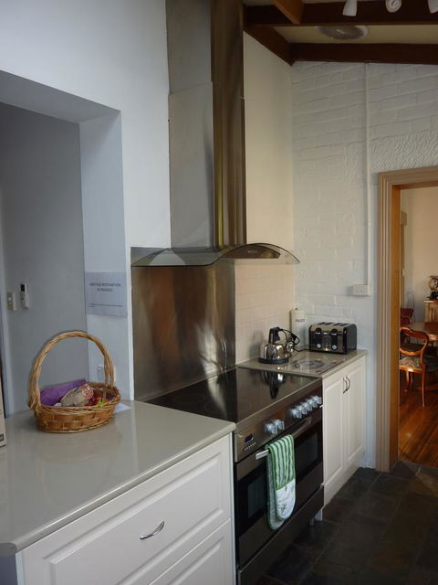 Eliza Cottage - Accommodation Broome 6
