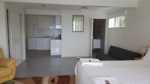 AppleBay Guest House - Accommodation Broome 7