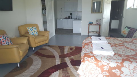 AppleBay Guest House - Accommodation Broome 13