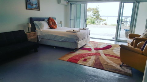 AppleBay Guest House - Accommodation Broome 11