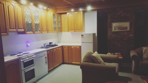 AppleBay Guest House - Accommodation Broome 37
