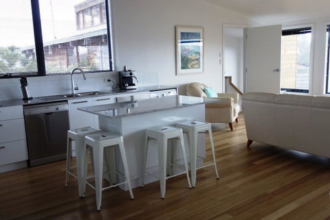 THE LOFT @ Bay Of Fires Seascape - Accommodation Broome 12