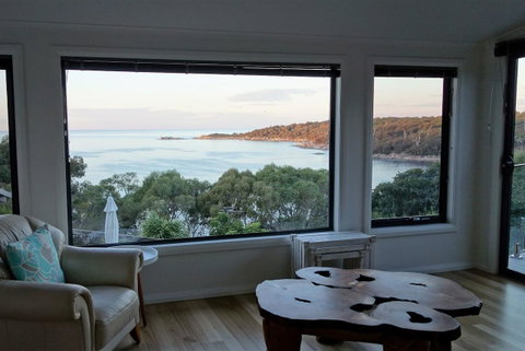 THE LOFT @ Bay Of Fires Seascape - Accommodation Broome 6