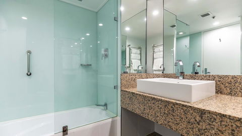 Hotel Grand Chancellor Hobart - Accommodation Broome 12
