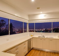 City Lights - Accommodation Broome