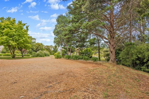 Green Views - Accommodation Broome 8