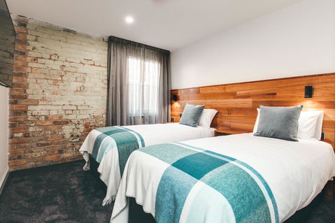 Maylands Lodge - Accommodation Broome 27