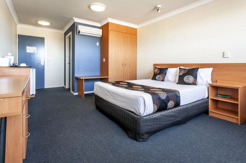 Black Buffalo - Accommodation Broome 9