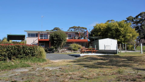 BAY OF FIRES SEACHANGE Ocean Frontage - Accommodation Broome 30