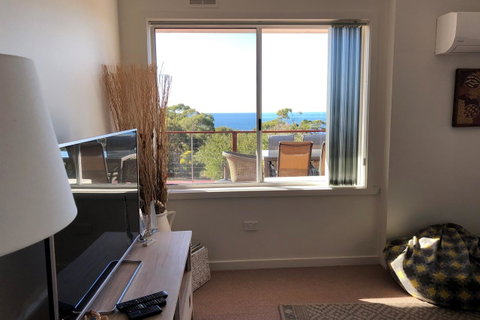 BAY OF FIRES SEACHANGE Ocean Frontage - Accommodation Broome 1