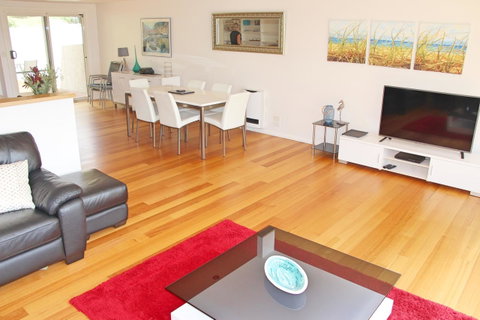 Seaview Apartment - Accommodation Broome 7