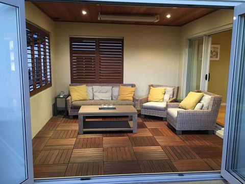 Villa 2 Bay Of Fires - Accommodation Broome 2