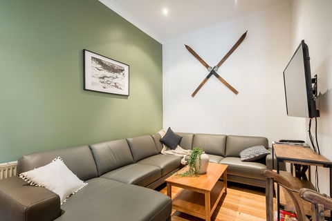 Avalon House - Accommodation Broome 4