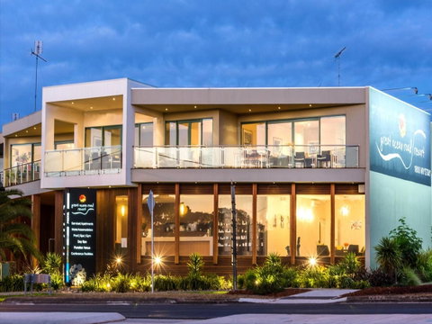 Great Ocean Road Resort - Accommodation Broome 0