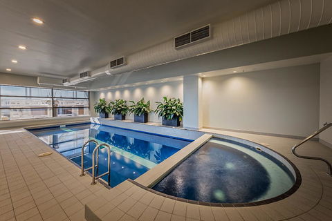 PARKROYAL Melbourne Airport - Accommodation Broome 1