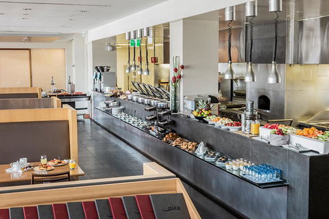 PARKROYAL Melbourne Airport - Accommodation Broome 7