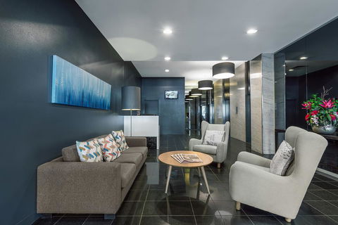 Mantra 100 Exhibition - Accommodation Broome 3
