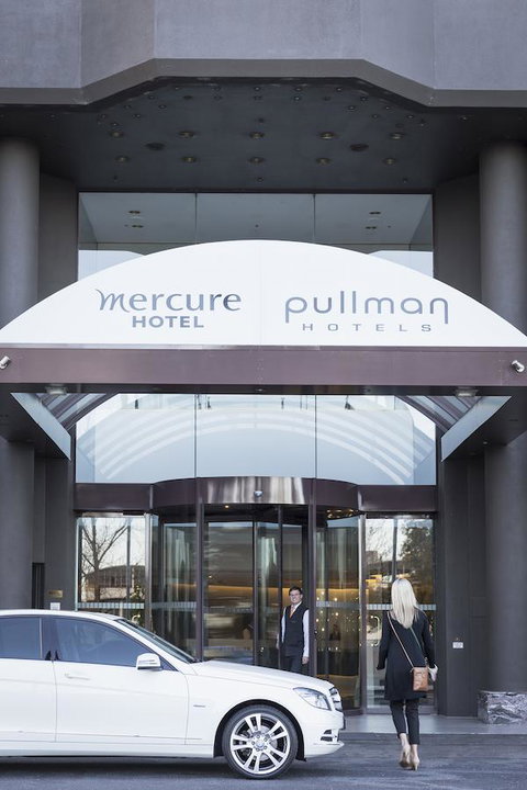 Mercure Melbourne Albert Park - Accommodation Broome 1