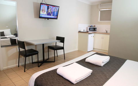 Robinvale Bridge Motel - Accommodation Broome 14