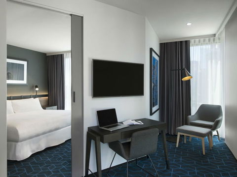 Vibe Hotel Melbourne Docklands - Accommodation Broome 12