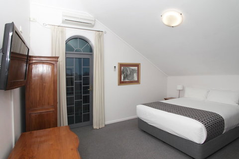 Quality Inn & Suites The Menzies - Accommodation Broome 28