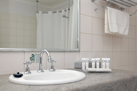 Quality Inn & Suites The Menzies - Accommodation Broome 41