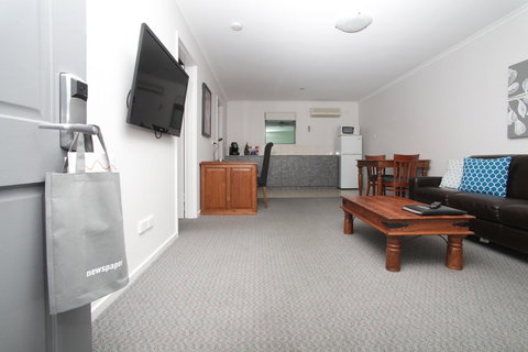 Quality Inn & Suites The Menzies - Accommodation Broome 40