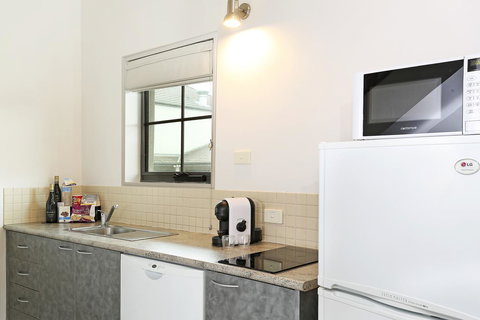 Quality Inn & Suites The Menzies - Accommodation Broome 20