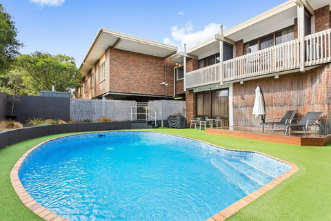 Quality Hotel Bayside Geelong - Accommodation Broome 23