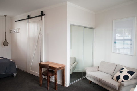Anchor Geelong - Accommodation Broome 4
