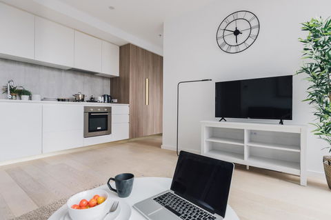 Cosmo Central Hotel Apartment - Accommodation Broome 24