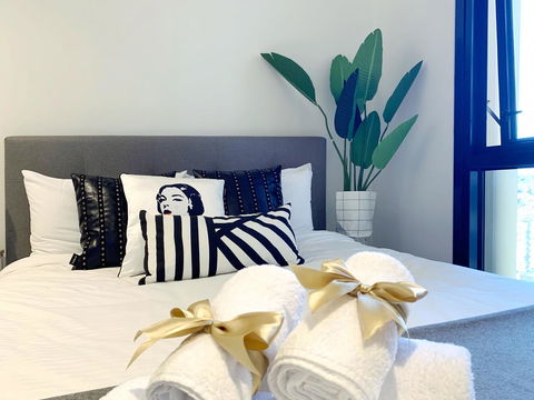 Cosmo Central Hotel Apartment - Accommodation Broome 1