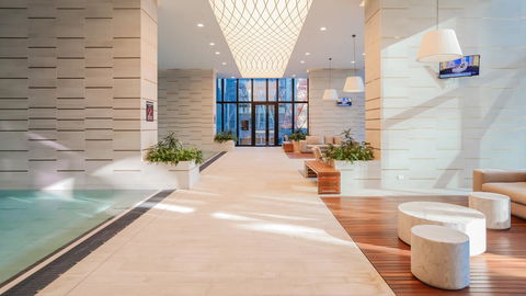 Cosmo Central Hotel Apartment - Accommodation Broome 5