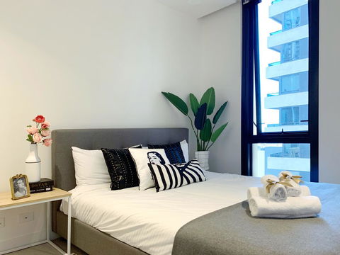 Cosmo Central Hotel Apartment - Accommodation Broome 10