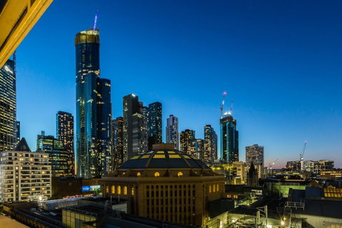 Auguste, Melbourne CBD Private Accommodation With Parking - Accommodation Broome 15