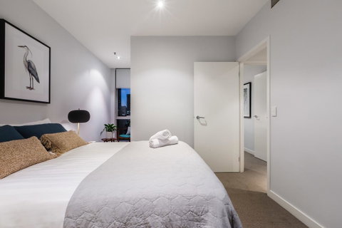Auguste, Melbourne CBD Private Accommodation With Parking - Accommodation Broome 7