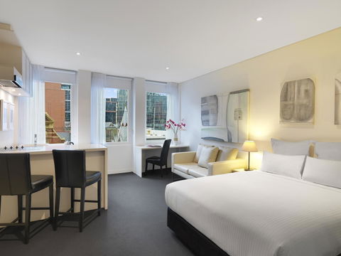 Oaks Melbourne On Collins Suites - Accommodation Broome 0
