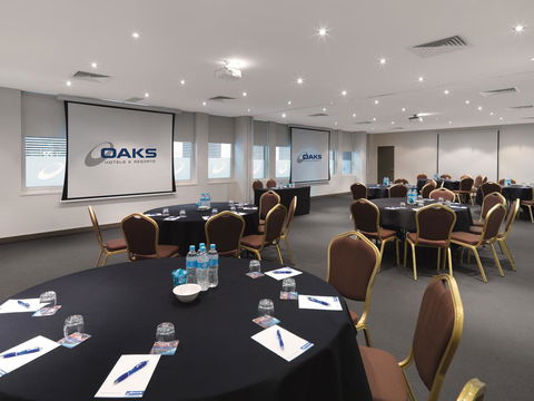 Oaks Melbourne On Collins Suites - Accommodation Broome 5